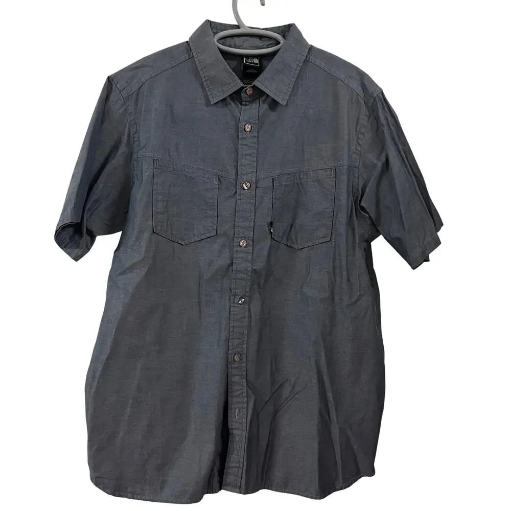 The North‎ Face Short Sleeve Large Men's Button Up Gray Chambray Twill 2 Pockets